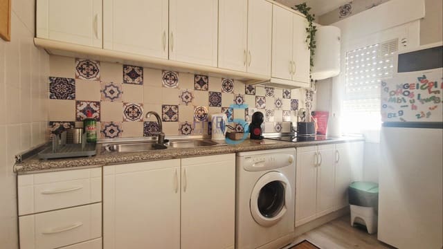 2 soveværelse Lejlighed til salg i Lo Pagan, San Pedro del Pinatar - € 150.000 (Ref: 10060786)
