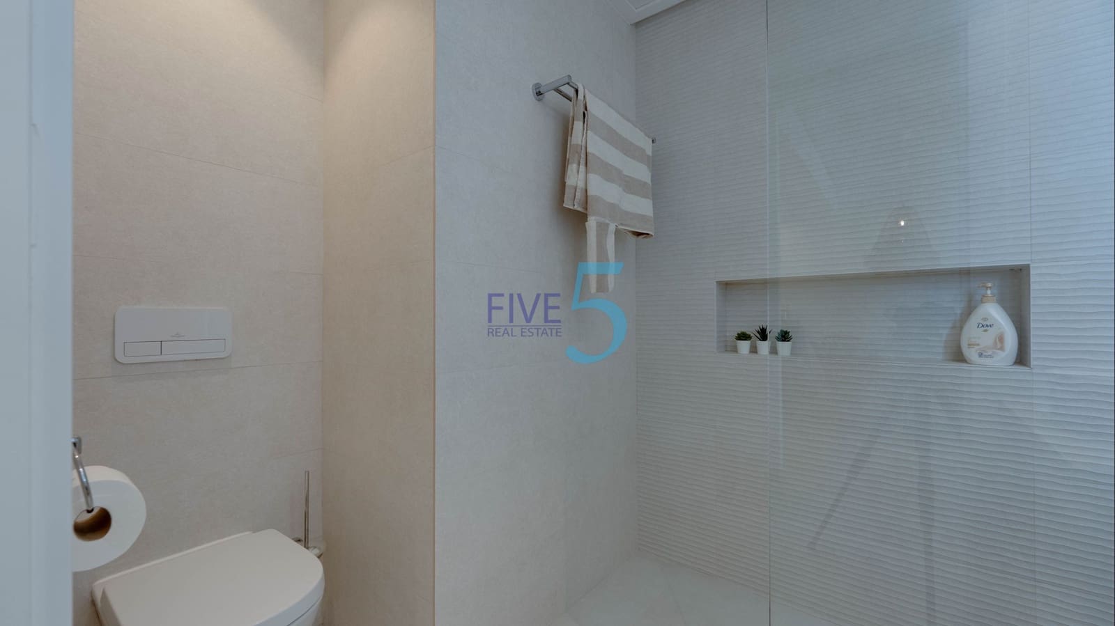 2 Zimmer Apartment zu verkaufen in El Raso mit Pool Garage - 299.000 € (Ref: 10060940)