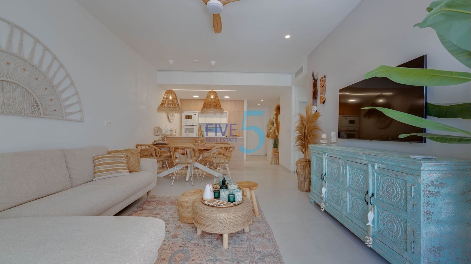 2 Zimmer Apartment zu verkaufen in El Raso mit Pool Garage - 299.000 € (Ref: 10060940)