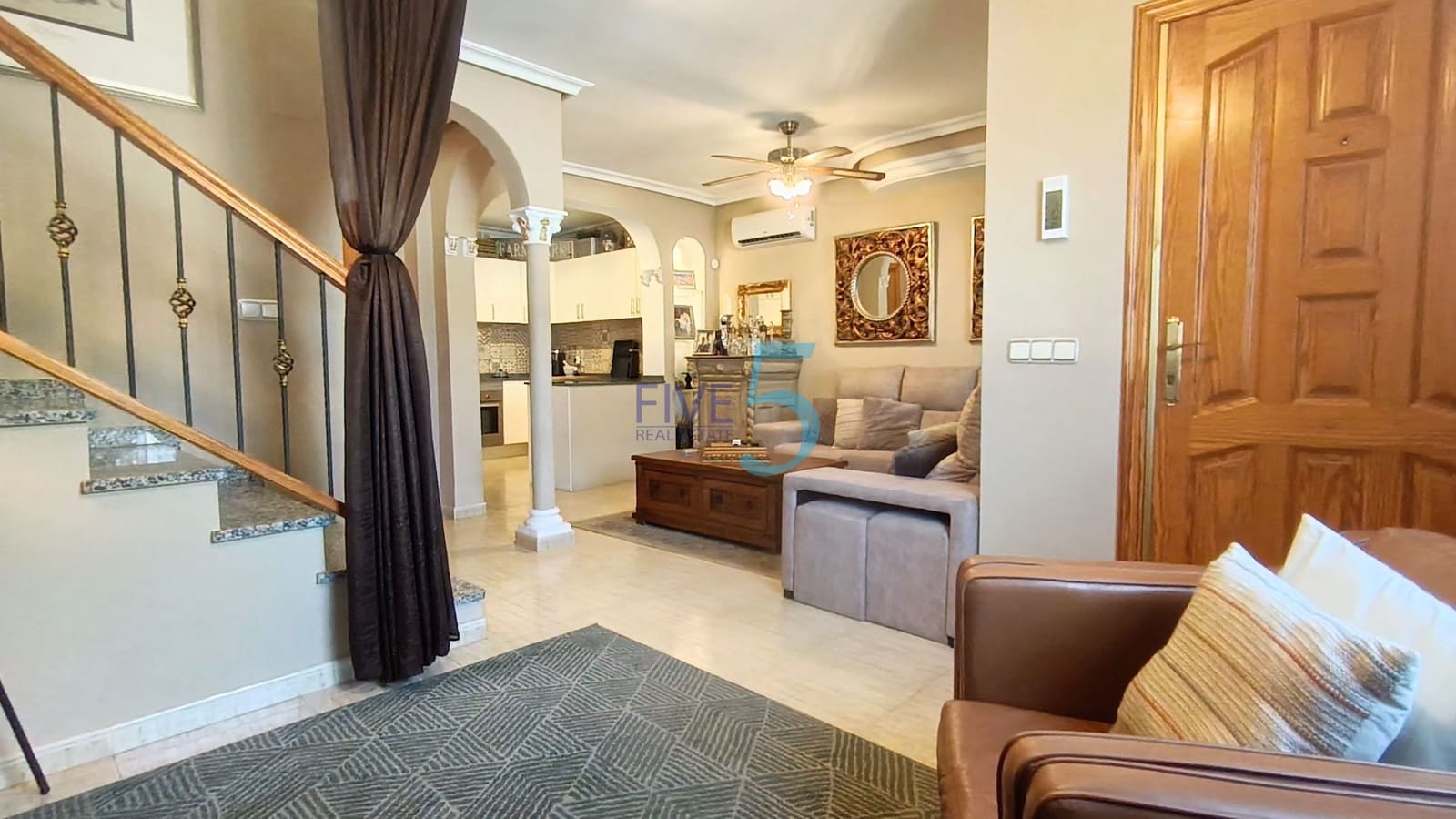 3 camera da letto Villa in vendita in El Raso con piscina garage - 325.000 € (Rif: 10060941)