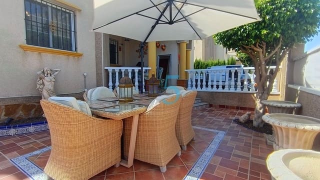 3 camera da letto Villa in vendita in El Raso, Guardamar del Segura con piscina garage - 325.000 € (Rif: 10060941)