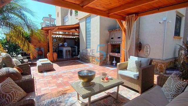 3 camera da letto Villa in vendita in El Raso, Guardamar del Segura con piscina garage - 325.000 € (Rif: 10060941)