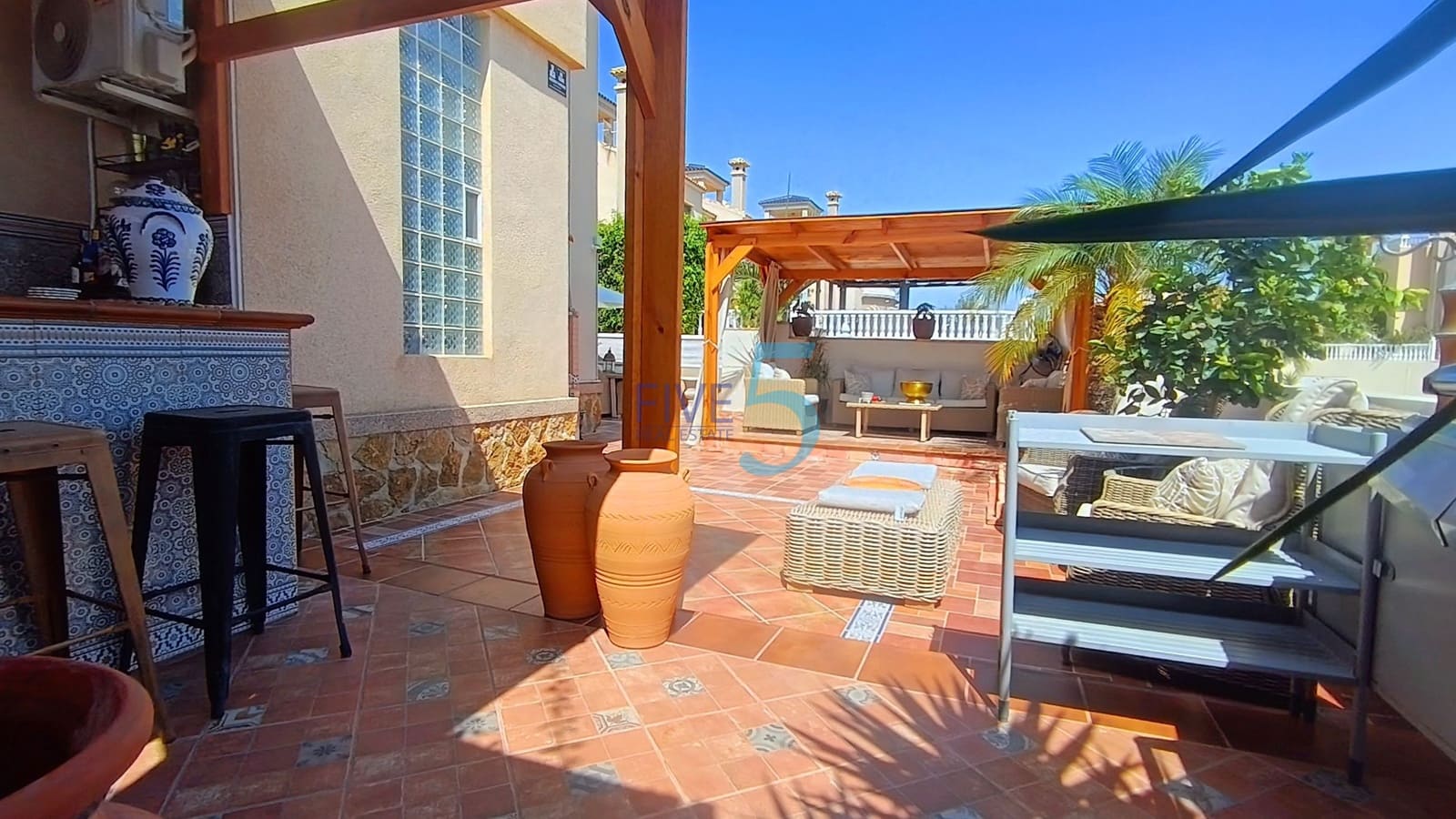 3 camera da letto Villa in vendita in El Raso con piscina garage - 325.000 € (Rif: 10060941)