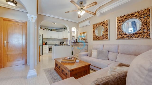 3 sypialnia Willa na sprzedaż w El Raso, Guardamar del Segura z basenem garażem - 325 000 € (Ref: 10060941)