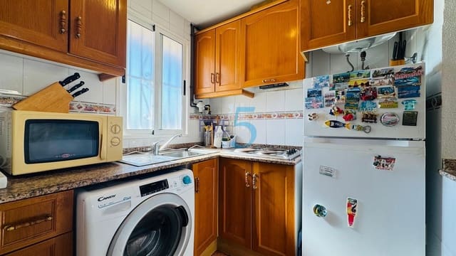 2 sypialnia Apartament na sprzedaż w Torrevieja z basenem - 125 000 € (Ref: 10065009)