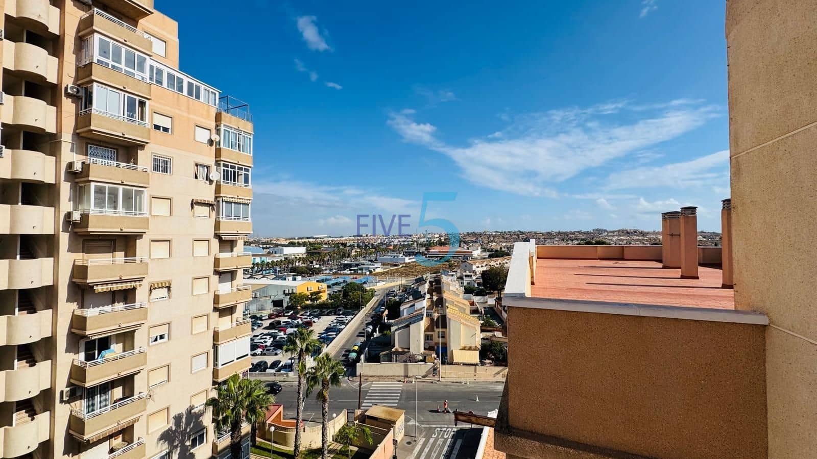 2 sypialnia Apartament na sprzedaż w Torrevieja z basenem - 125 000 € (Ref: 10065009)