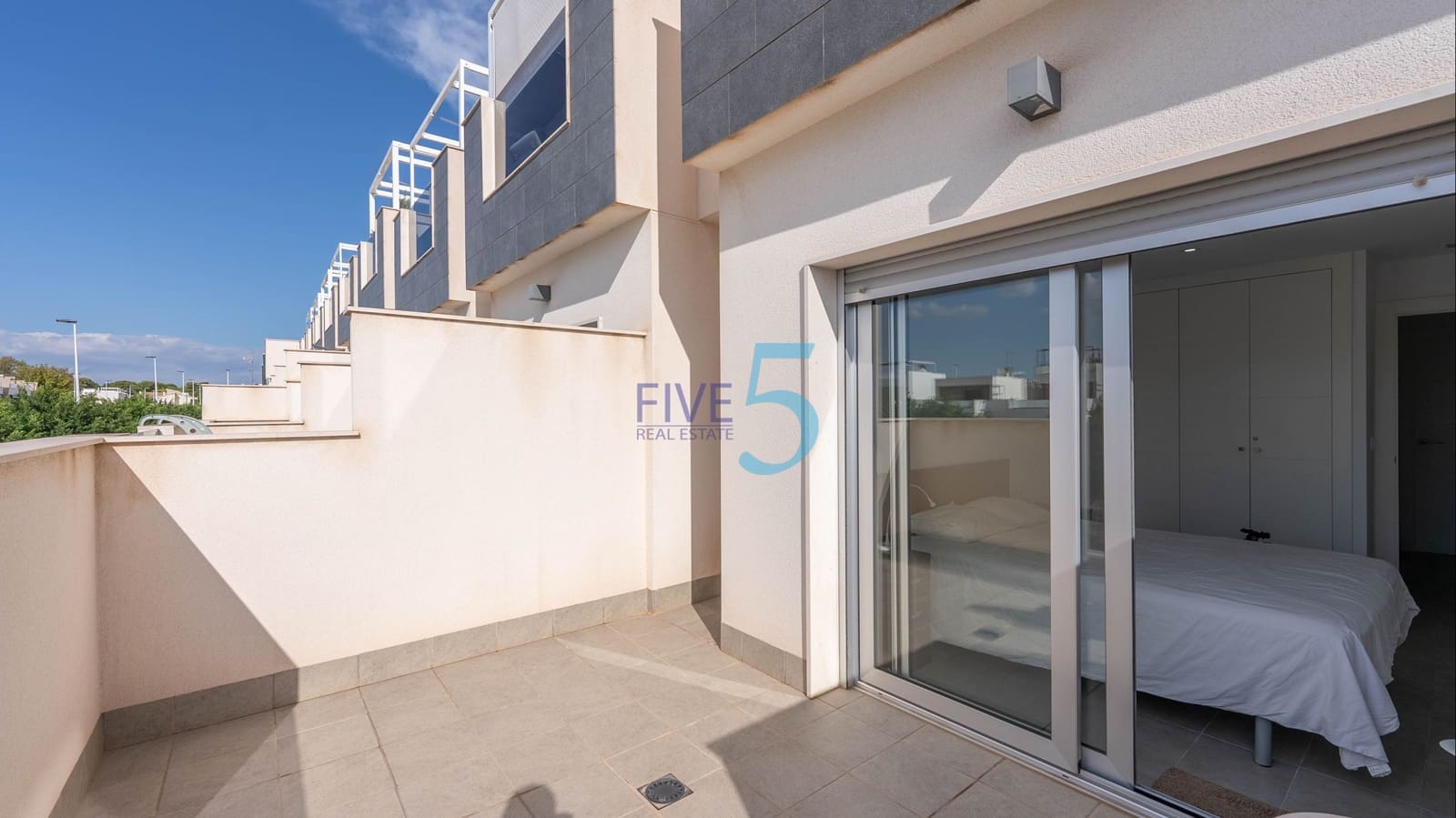 3 bedroom Townhouse for sale in Lo Pagan with pool garage - € 235,000 (Ref: 10065186)