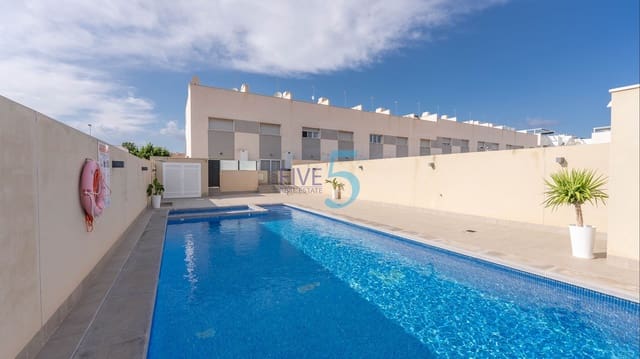 3 soveværelse Byhus til salg i Lo Pagan, San Pedro del Pinatar med swimmingpool garage - € 235.000 (Ref: 10065186)