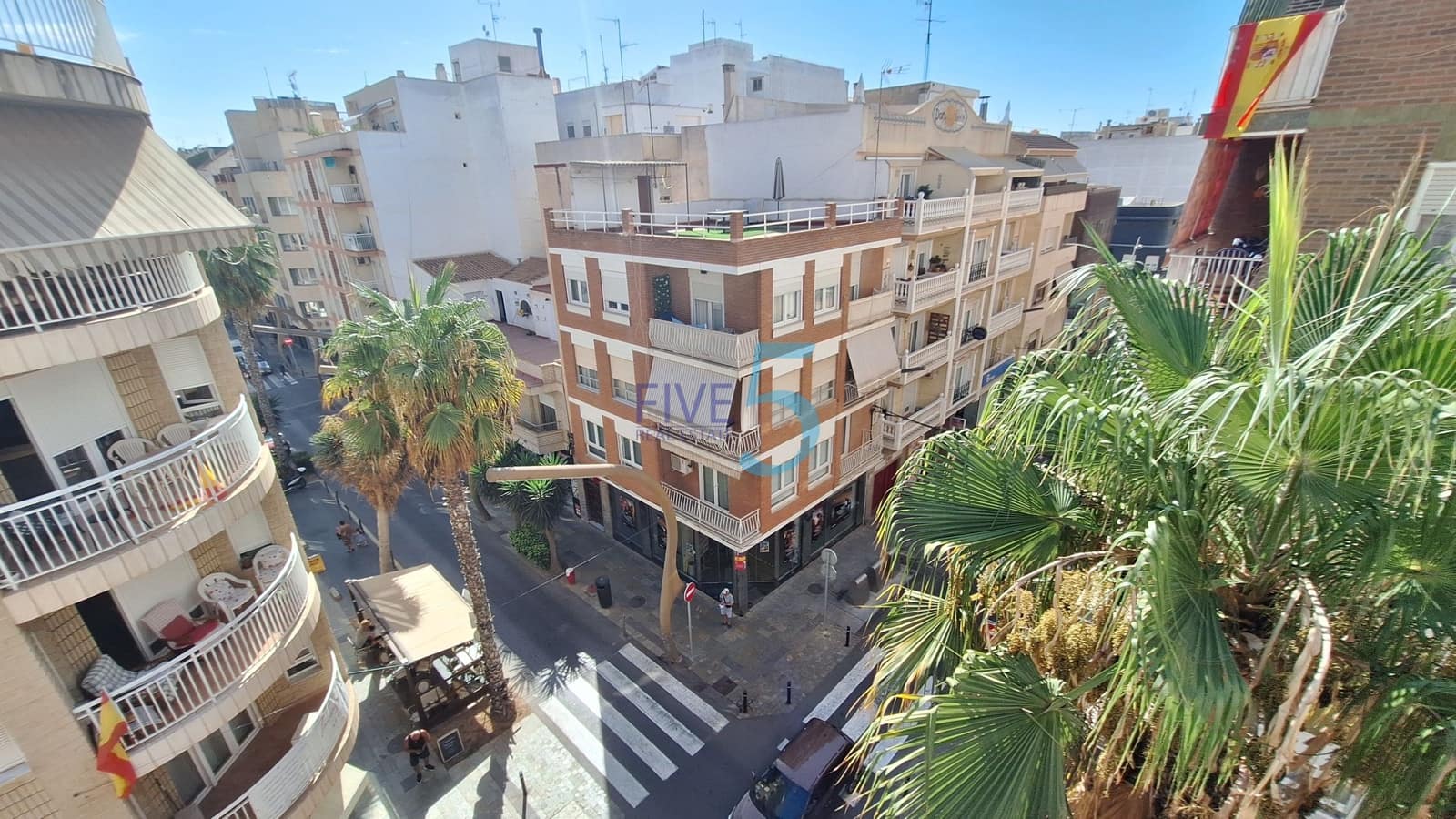 Apartamento de 3 habitaciones en Torrevieja en venta - 239.000 € (Ref: 10065513)