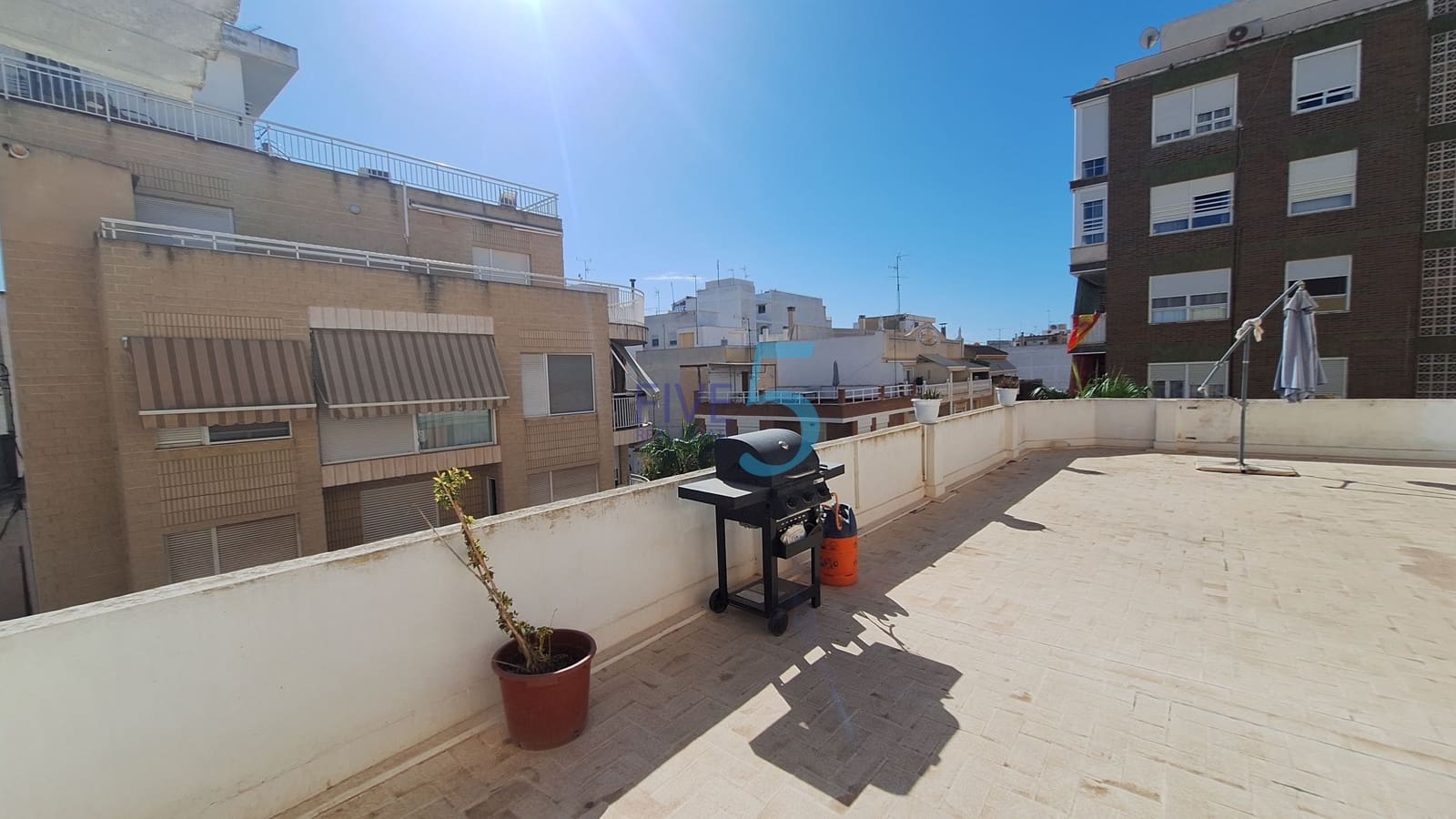 Apartamento de 3 habitaciones en Torrevieja en venta - 239.000 € (Ref: 10065513)