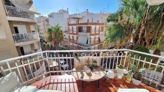 Apartamento de 3 habitaciones en Torrevieja en venta - 239.000 € (Ref: 10065513)