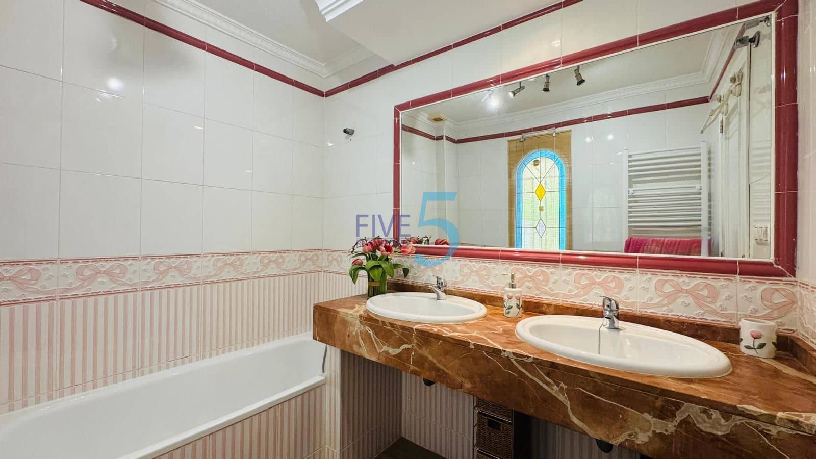 3 chambre Villa/Maison à vendre à Villamartin avec piscine garage - 460 000 € (Ref: 10070178)