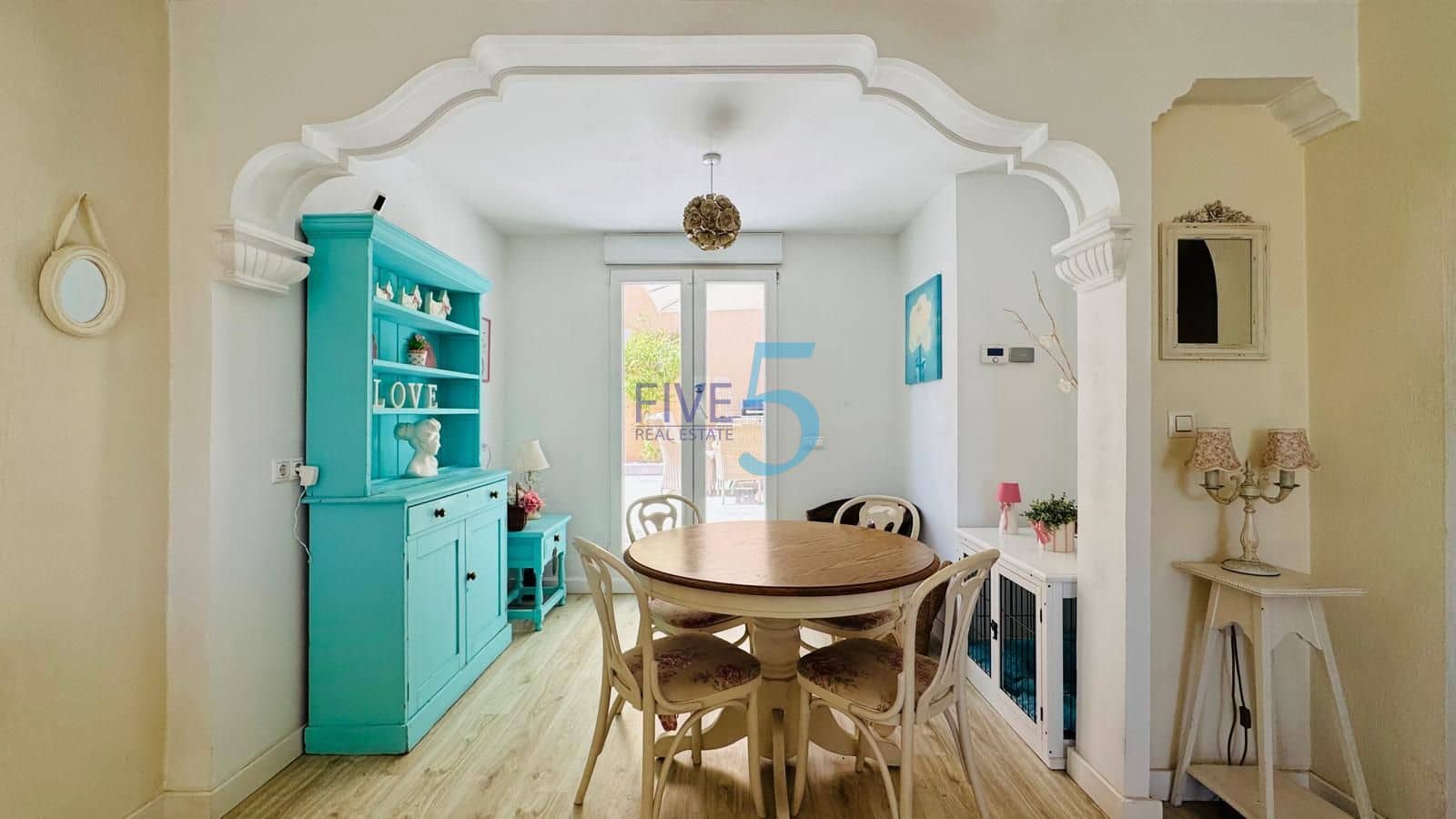 3 chambre Villa/Maison à vendre à Villamartin avec piscine garage - 460 000 € (Ref: 10070178)