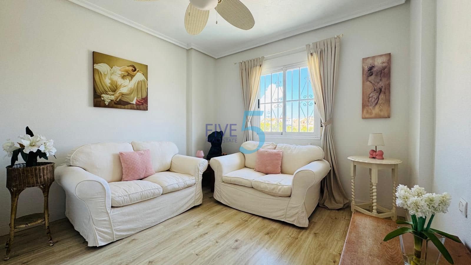 3 chambre Villa/Maison à vendre à Villamartin avec piscine garage - 460 000 € (Ref: 10070178)