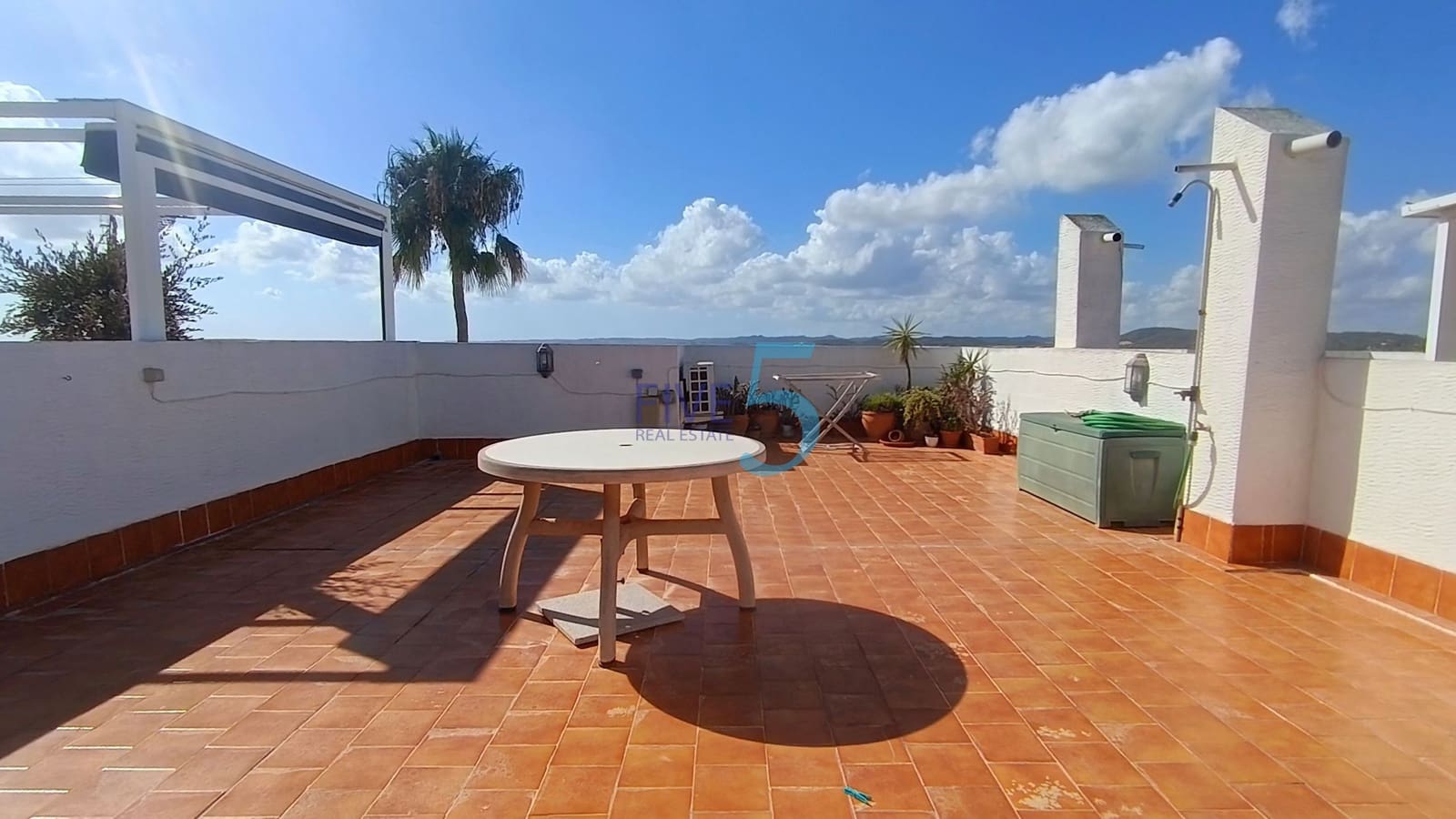 2 Zimmer Apartment zu verkaufen in Vistabella mit Pool Garage - 125.000 € (Ref: 10070179)