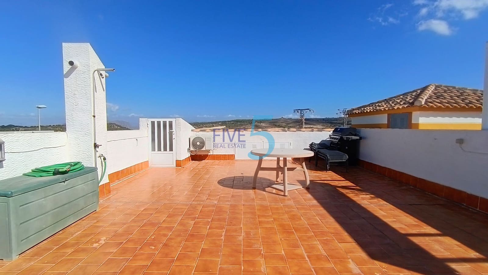 2 Zimmer Apartment zu verkaufen in Vistabella mit Pool Garage - 125.000 € (Ref: 10070179)