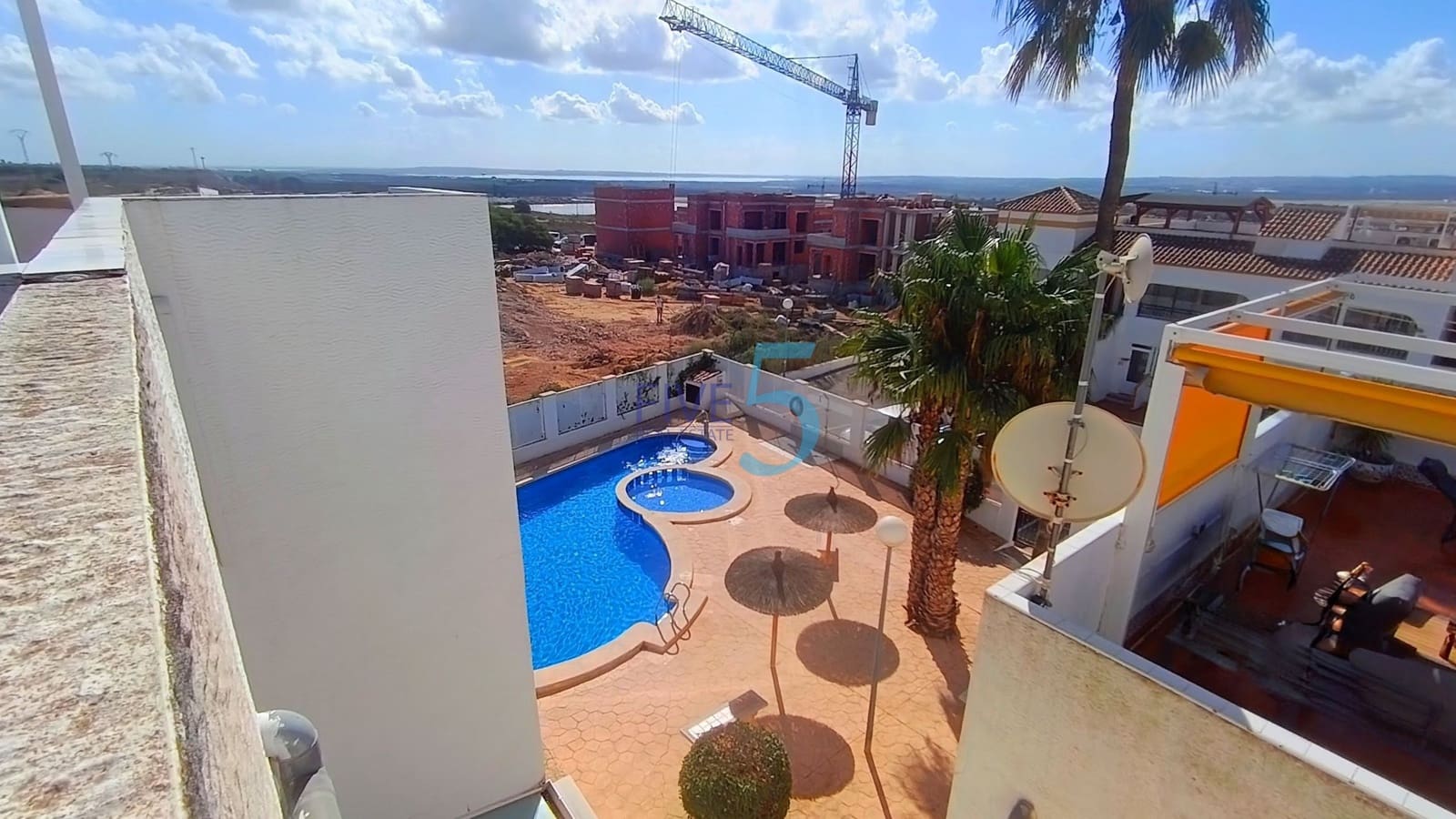 2 Zimmer Apartment zu verkaufen in Vistabella mit Pool Garage - 125.000 € (Ref: 10070179)