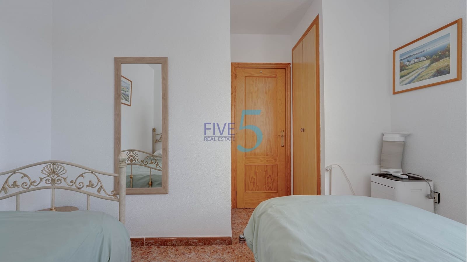 2 bedroom Apartment for sale in Vistabella with pool garage - € 125,000 (Ref: 10070179)
