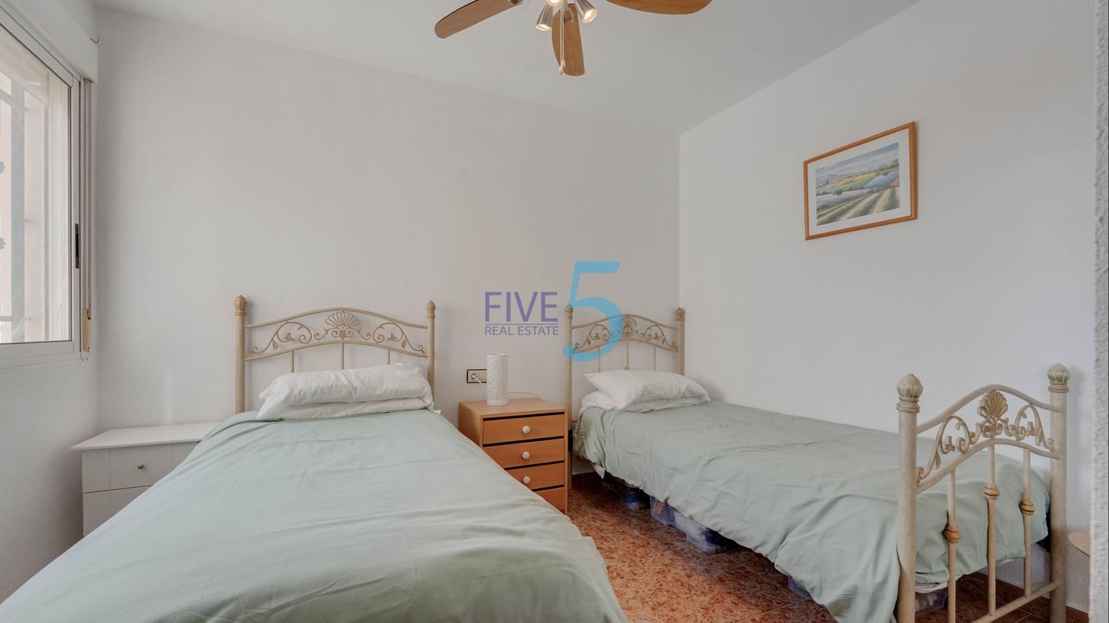 2 bedroom Apartment for sale in Vistabella with pool garage - € 125,000 (Ref: 10070179)