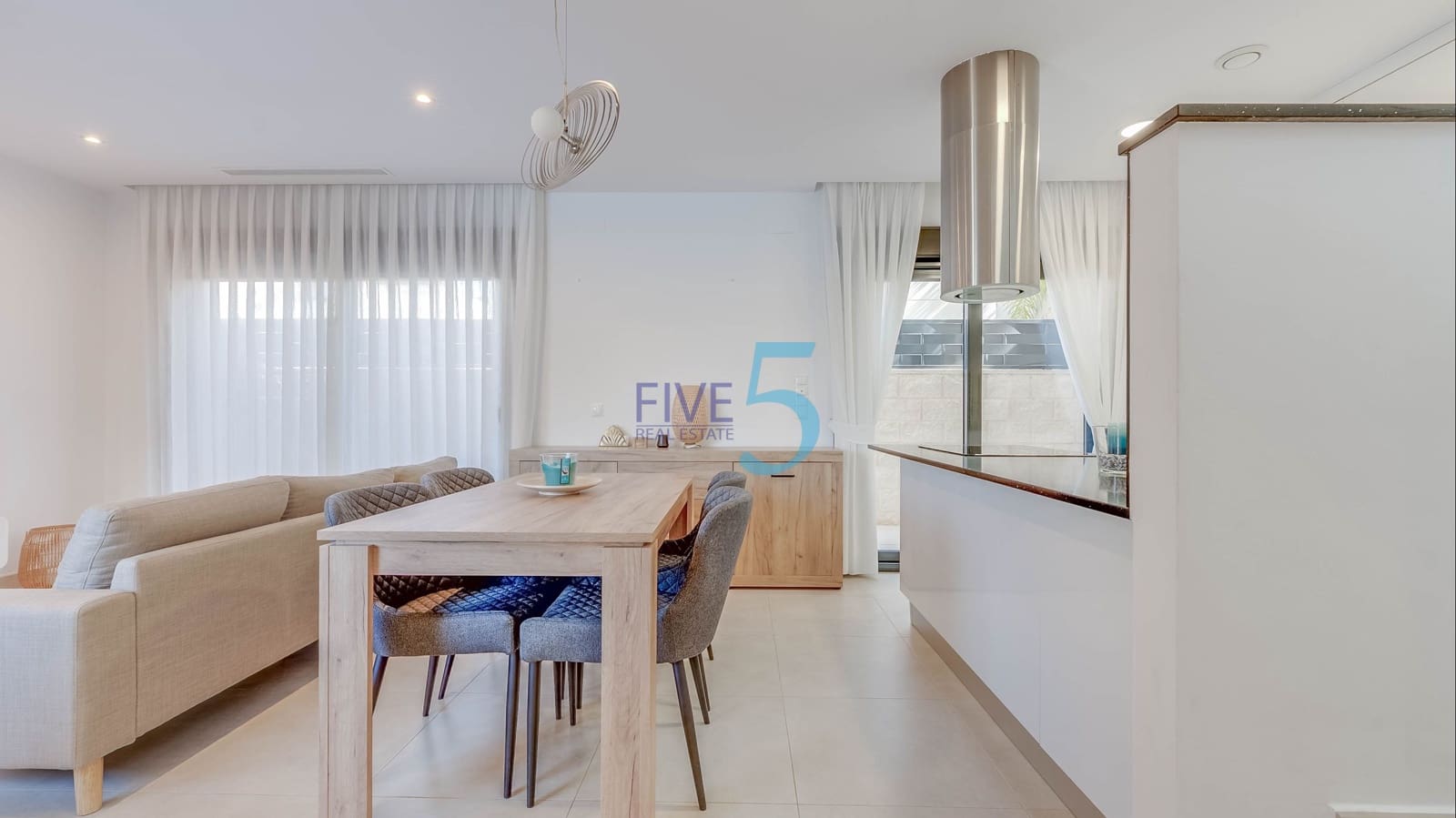 3 quarto Moradia para venda em Benijofar com piscina garagem - 365 000 € (Ref: 10073082)