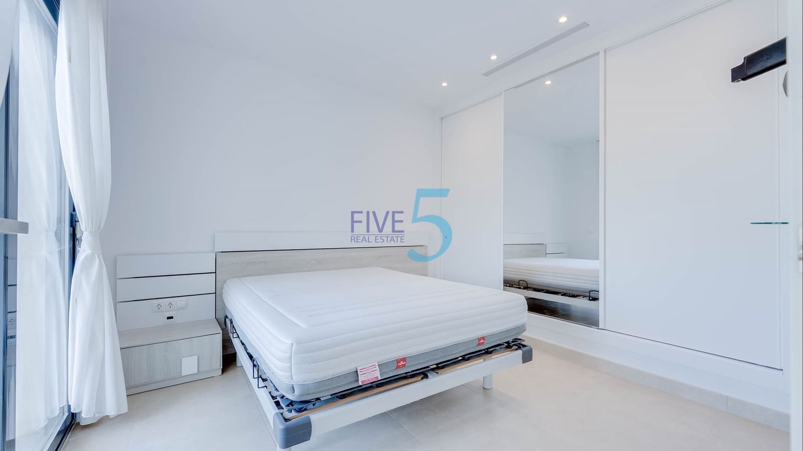 3 quarto Moradia para venda em Benijofar com piscina garagem - 365 000 € (Ref: 10073082)