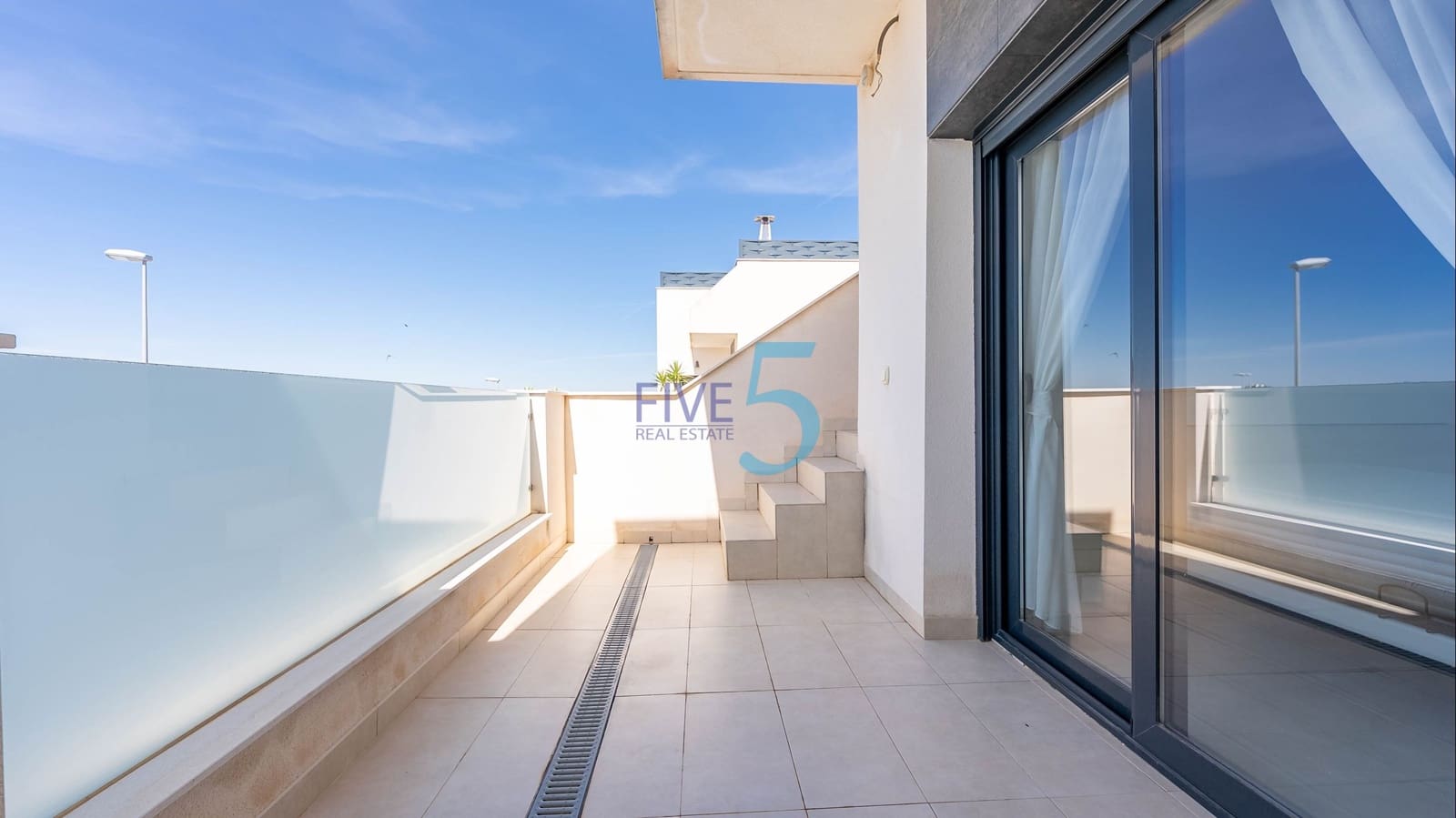 3 quarto Moradia para venda em Benijofar com piscina garagem - 365 000 € (Ref: 10073082)