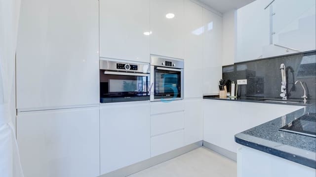 3 quarto Moradia para venda em Benijófar com piscina garagem - 365 000 € (Ref: 10073082)