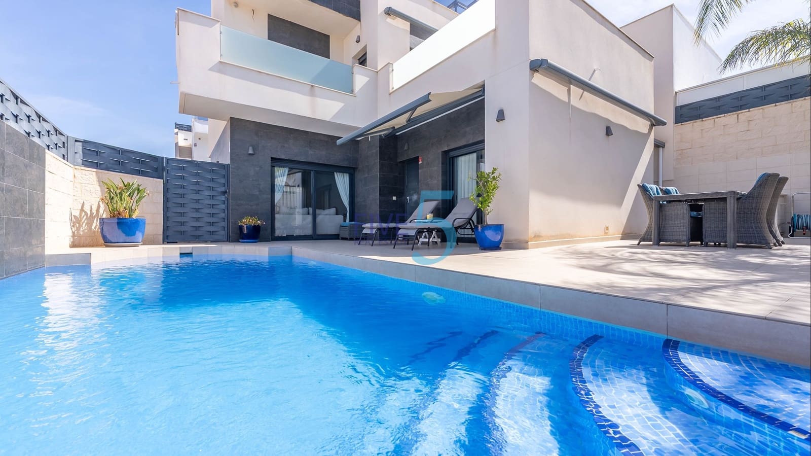 3 quarto Moradia para venda em Benijofar com piscina garagem - 365 000 € (Ref: 10073082)