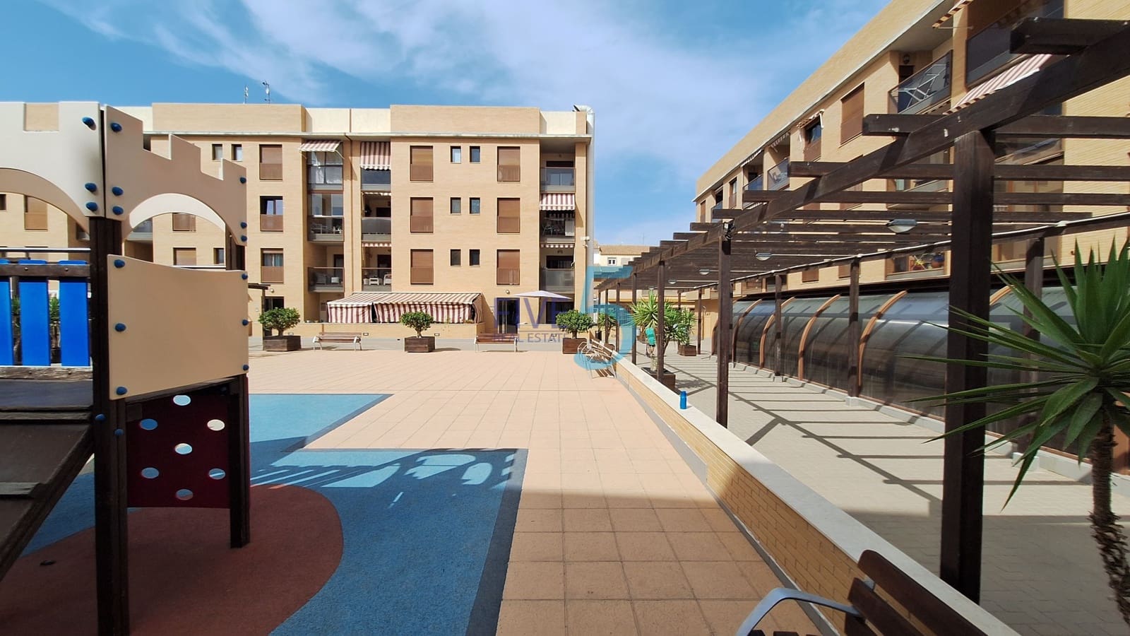 2 slaapkamer Appartement te koop in San Pedro del Pinatar met zwembad garage - € 170.000 (Ref: 10073084)