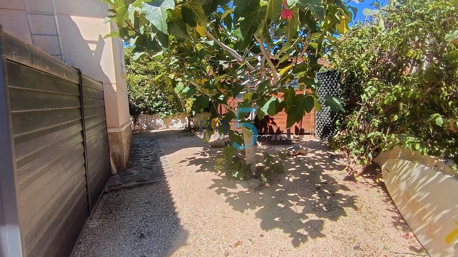3 quarto Moradia para venda em Ciudad Quesada com piscina - 399 950 € (Ref: 10074756)