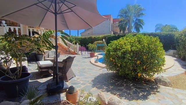 3 quarto Moradia para venda em Ciudad Quesada, Rojales com piscina - 399 950 € (Ref: 10074756)