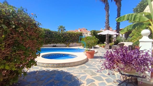 3 quarto Moradia para venda em Ciudad Quesada, Rojales com piscina - 399 950 € (Ref: 10074756)