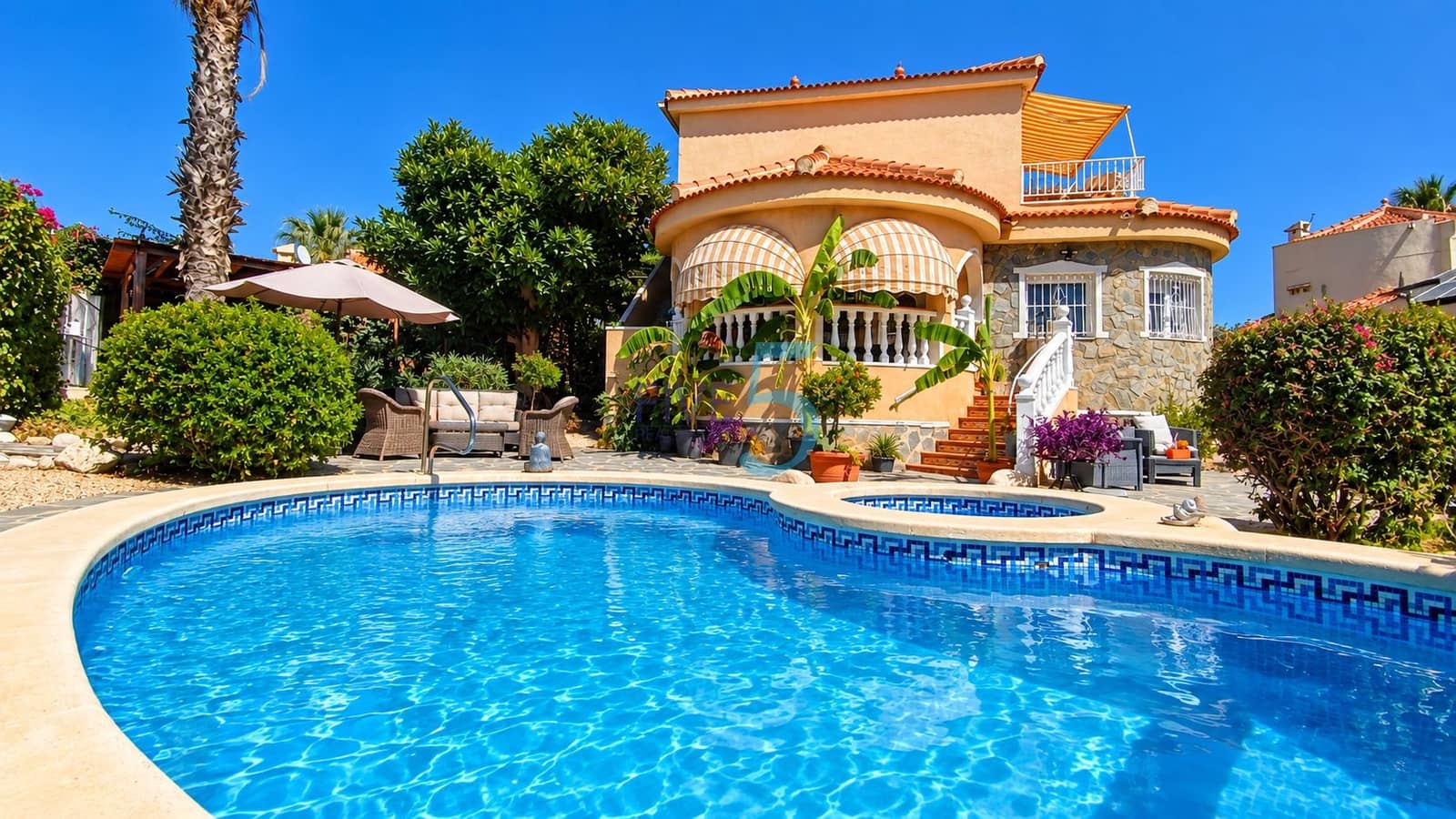 3 quarto Moradia para venda em Ciudad Quesada com piscina - 399 950 € (Ref: 10074756)