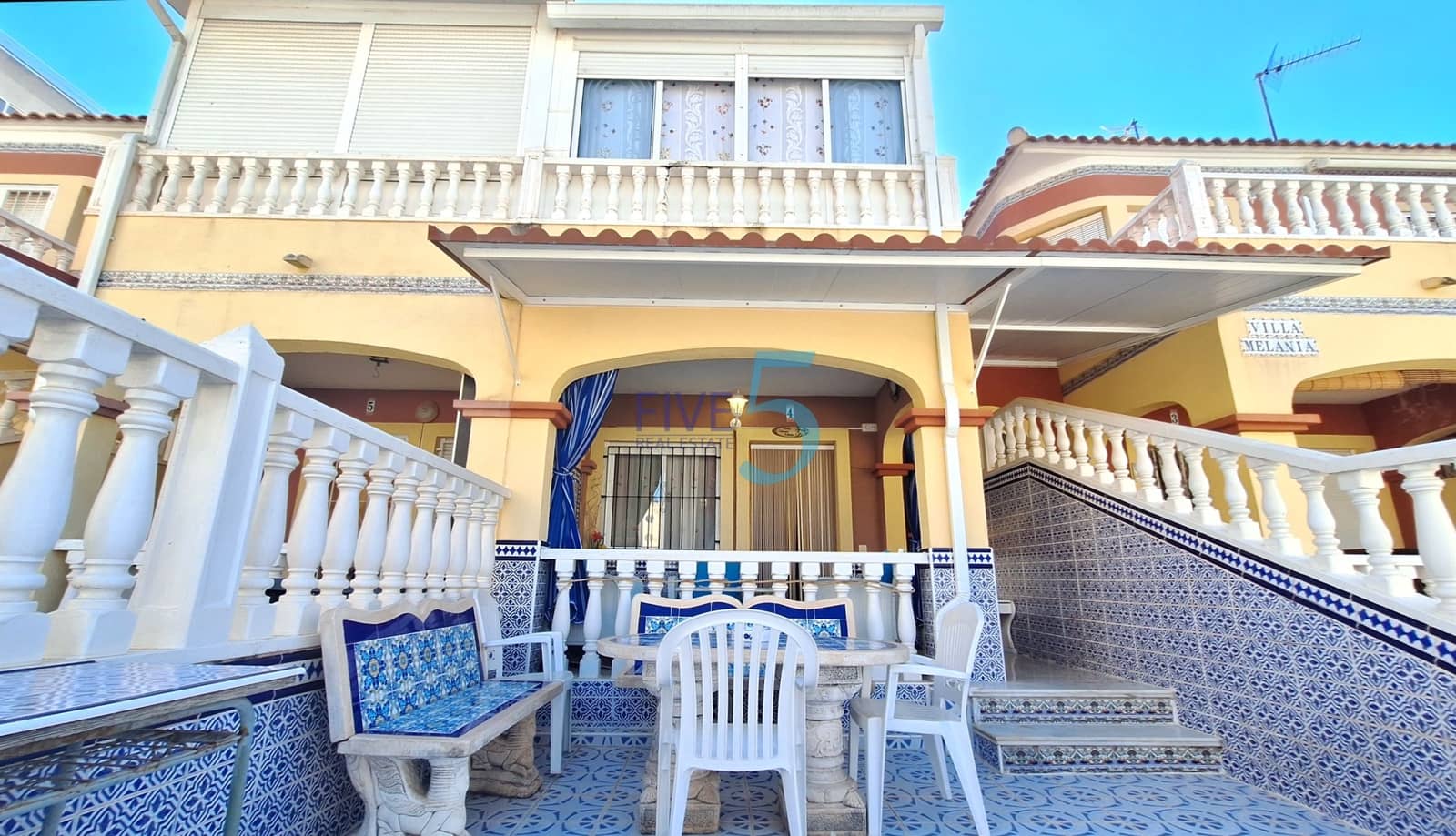 2 sypialnia Dom na sprzedaż w Torrevieja z basenem garażem - 269 000 € (Ref: 10077140)