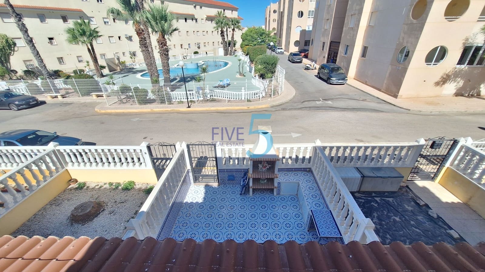 2 sypialnia Dom na sprzedaż w Torrevieja z basenem garażem - 269 000 € (Ref: 10077140)
