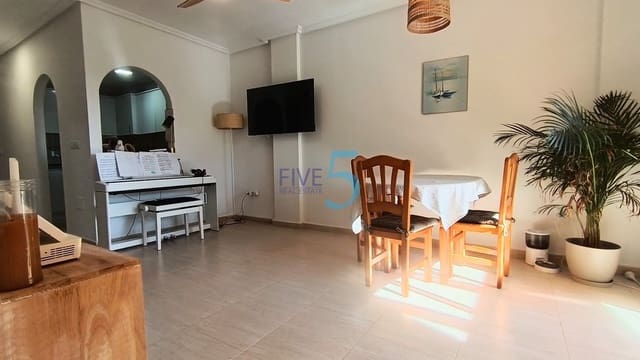 Apartamento de 2 habitaciones en Daya Nueva en venta con piscina - 125.000 € (Ref: 10077141)