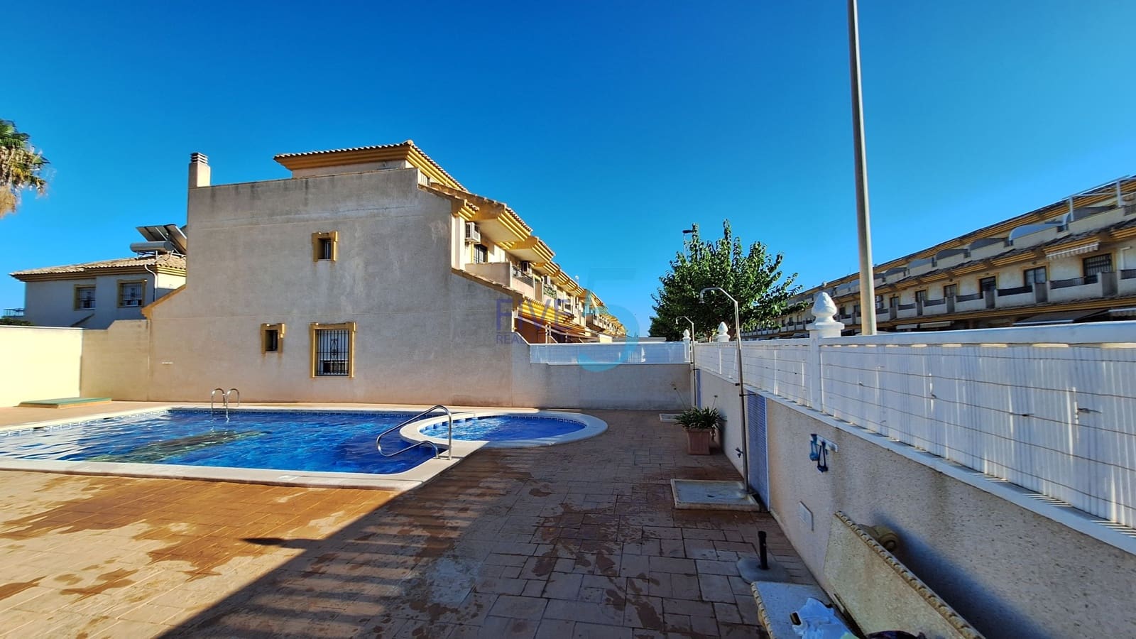 3 chambre Appartement à vendre à Santiago de la Ribera avec piscine garage - 225 000 € (Ref: 10077142)