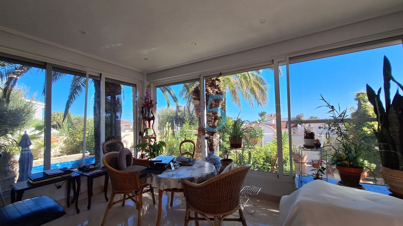 Chalet de 3 habitaciones en Ciudad Quesada en venta con piscina garaje - 539.000 € (Ref: 10077339)