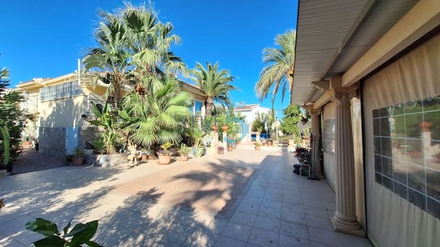 Chalet de 3 habitaciones en Ciudad Quesada, Rojales en venta con piscina garaje - 539.000 € (Ref: 10077339)
