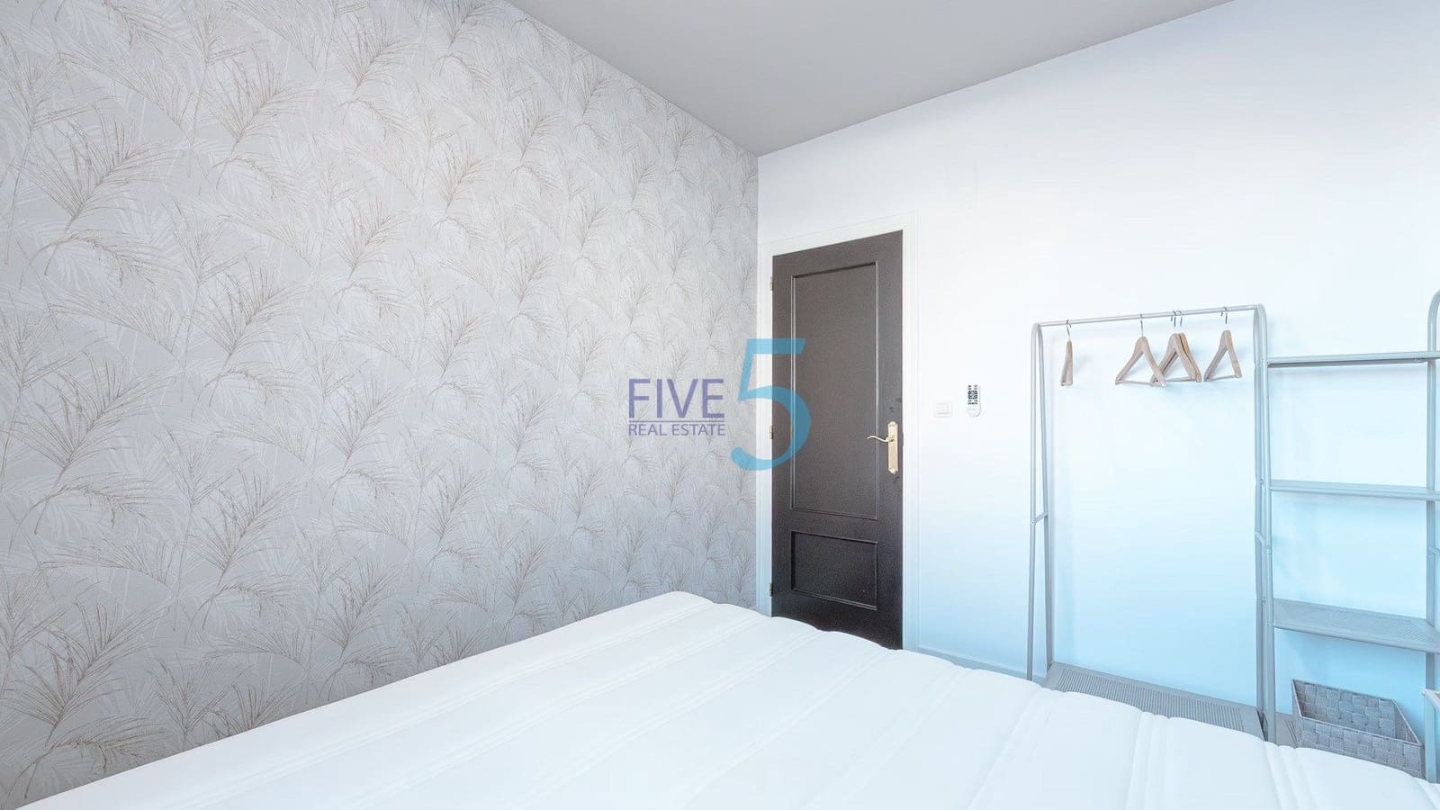 Apartamento de 2 habitaciones en San Fulgencio en venta con piscina - 119.500 € (Ref: 10077340)