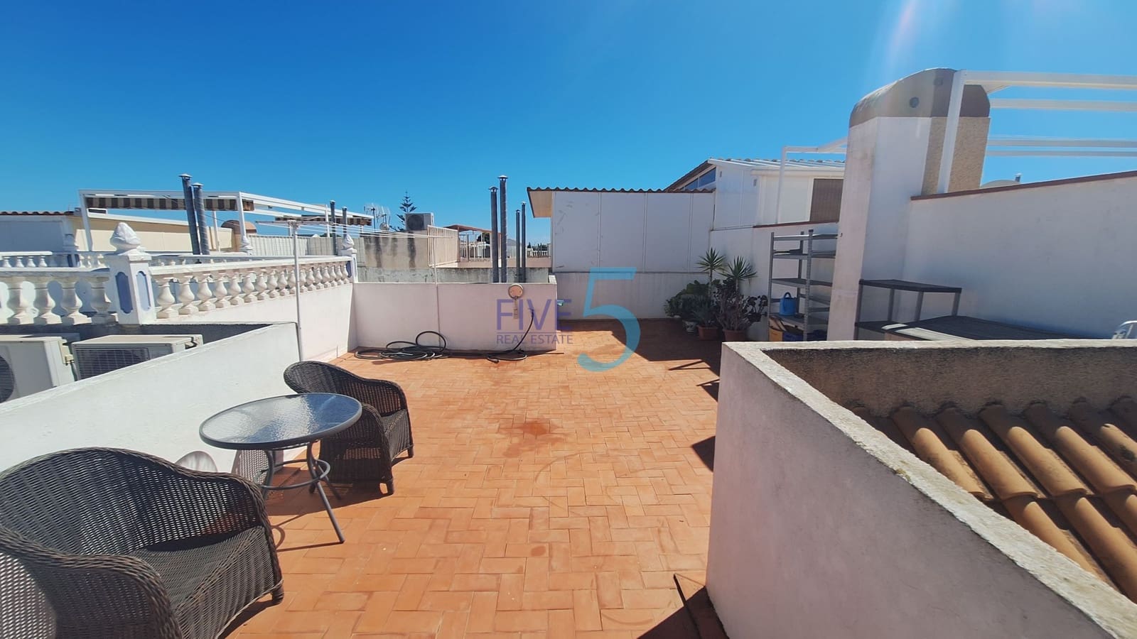 2 bedroom Apartment for sale in Torrevieja with pool - € 185,000 (Ref: 10077341)