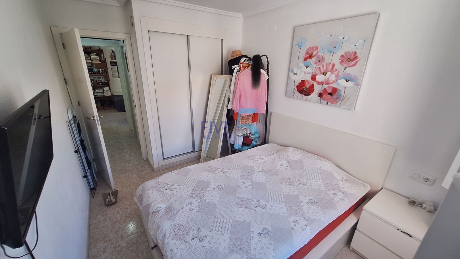 2 bedroom Apartment for sale in Torrevieja with pool - € 185,000 (Ref: 10077341)