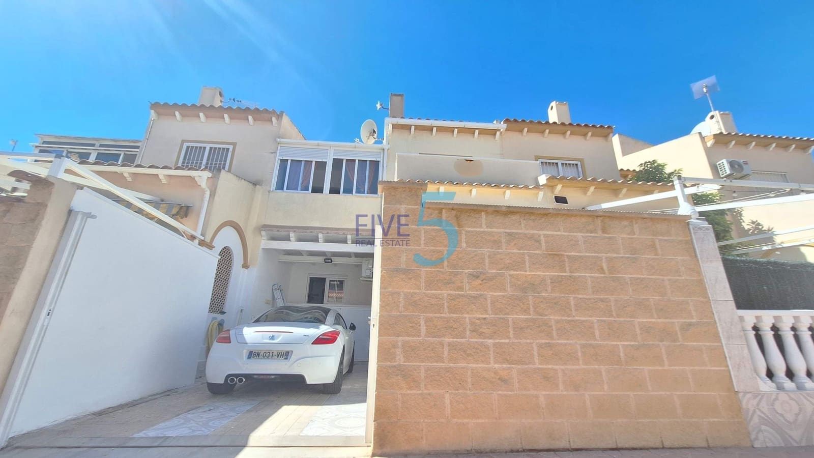2 soverom Leilighet til salgs i Playa Flamenca med svømmebasseng garasje - € 229 900 (Ref: 10079081)