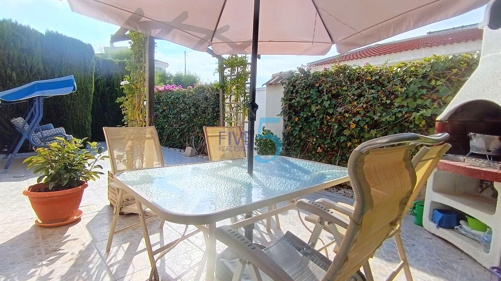 2 soverom Villa til salgs i Ciudad Quesada med svømmebasseng - € 245 000 (Ref: 10079980)