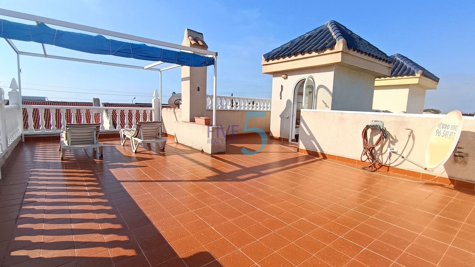2 soverom Villa til salgs i Ciudad Quesada med svømmebasseng - € 245 000 (Ref: 10079980)