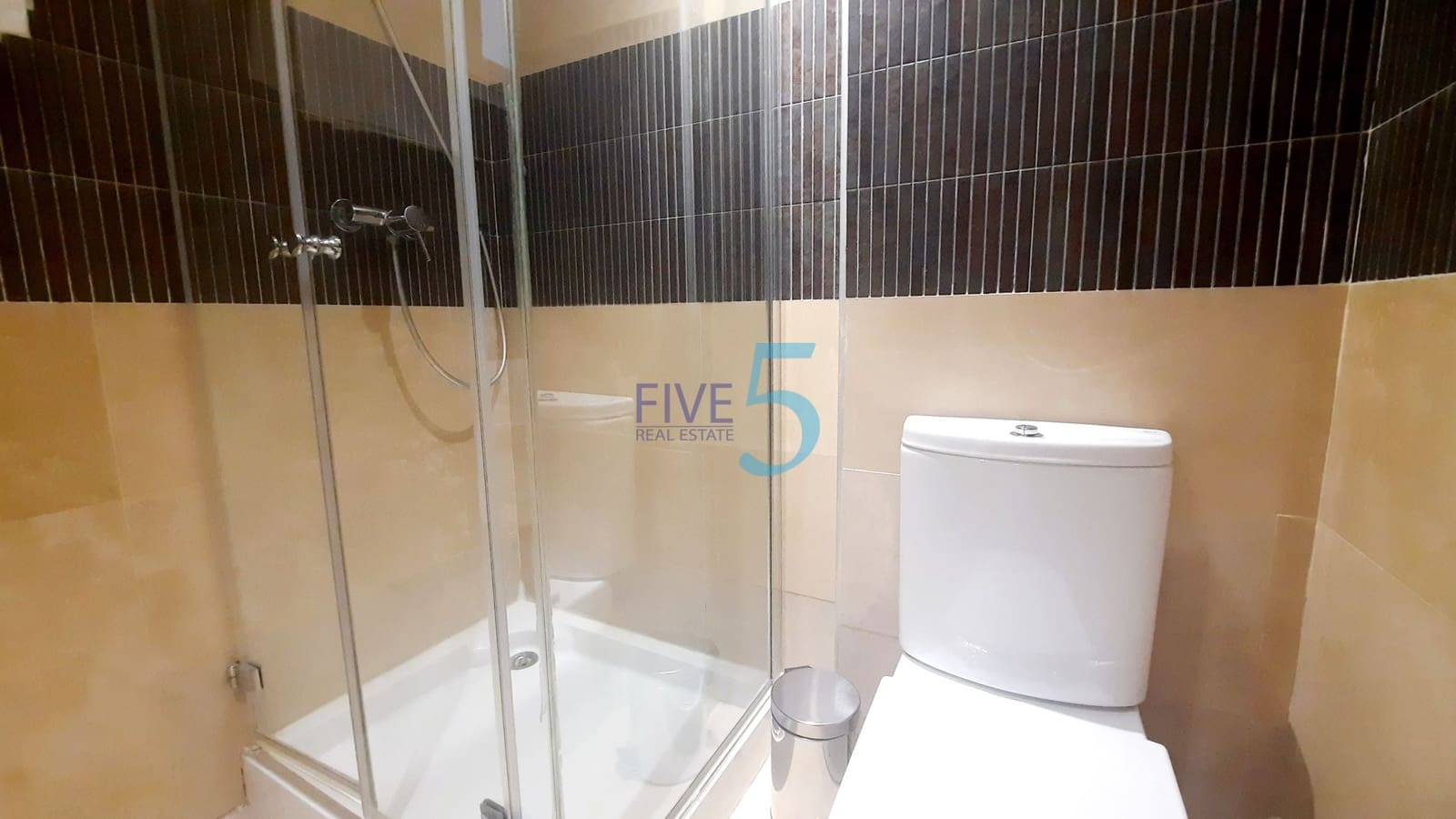 Apartamento de 2 habitaciones en Los Alcázares en venta con piscina garaje - 149.000 € (Ref: 10079981)