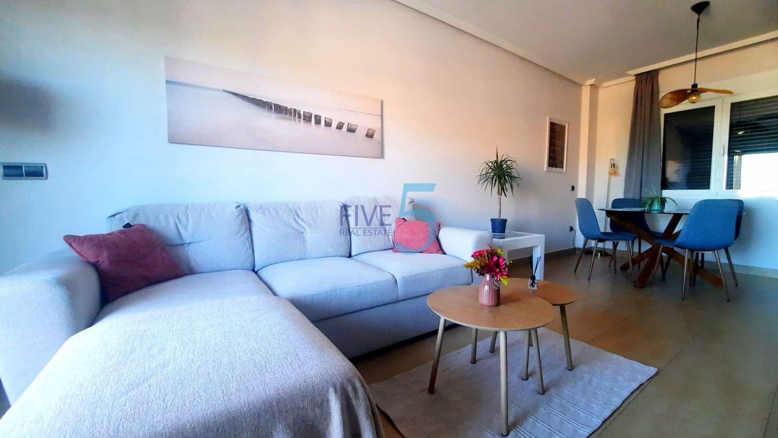 Apartamento de 2 habitaciones en Los Alcázares en venta con piscina garaje - 149.000 € (Ref: 10079981)