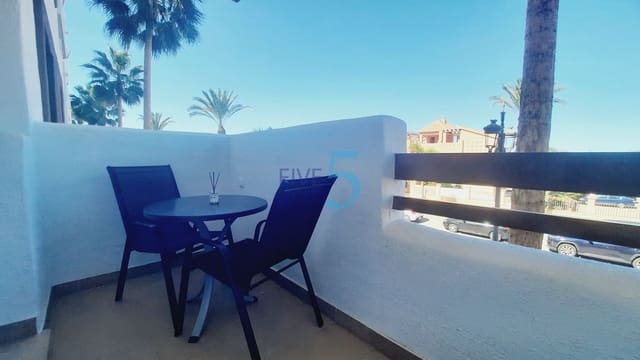 Apartamento de 2 habitaciones en Los Alcázares en venta con piscina garaje - 149.000 € (Ref: 10079981)