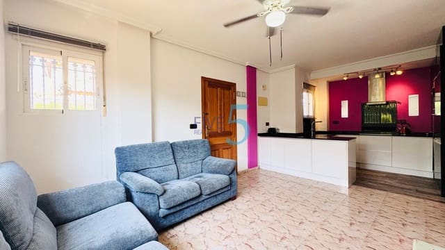 3 bedroom Townhouse for sale in Villamartin, Orihuela with pool garage - € 229,000 (Ref: 10079982)