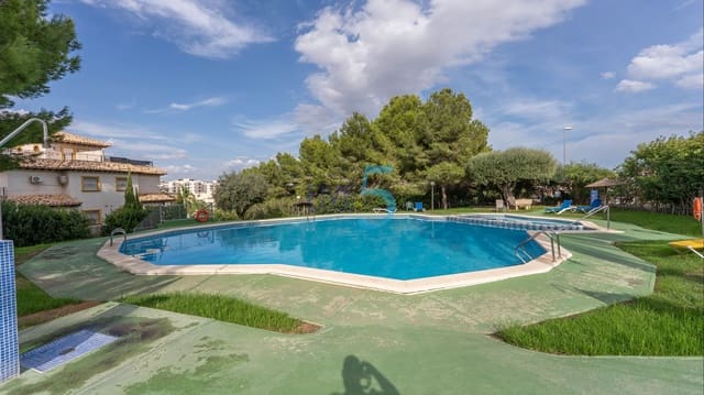 3 sovrum Hus till salu i Villamartin, Orihuela med pool garage - 224 999 € (Ref: 10079982)
